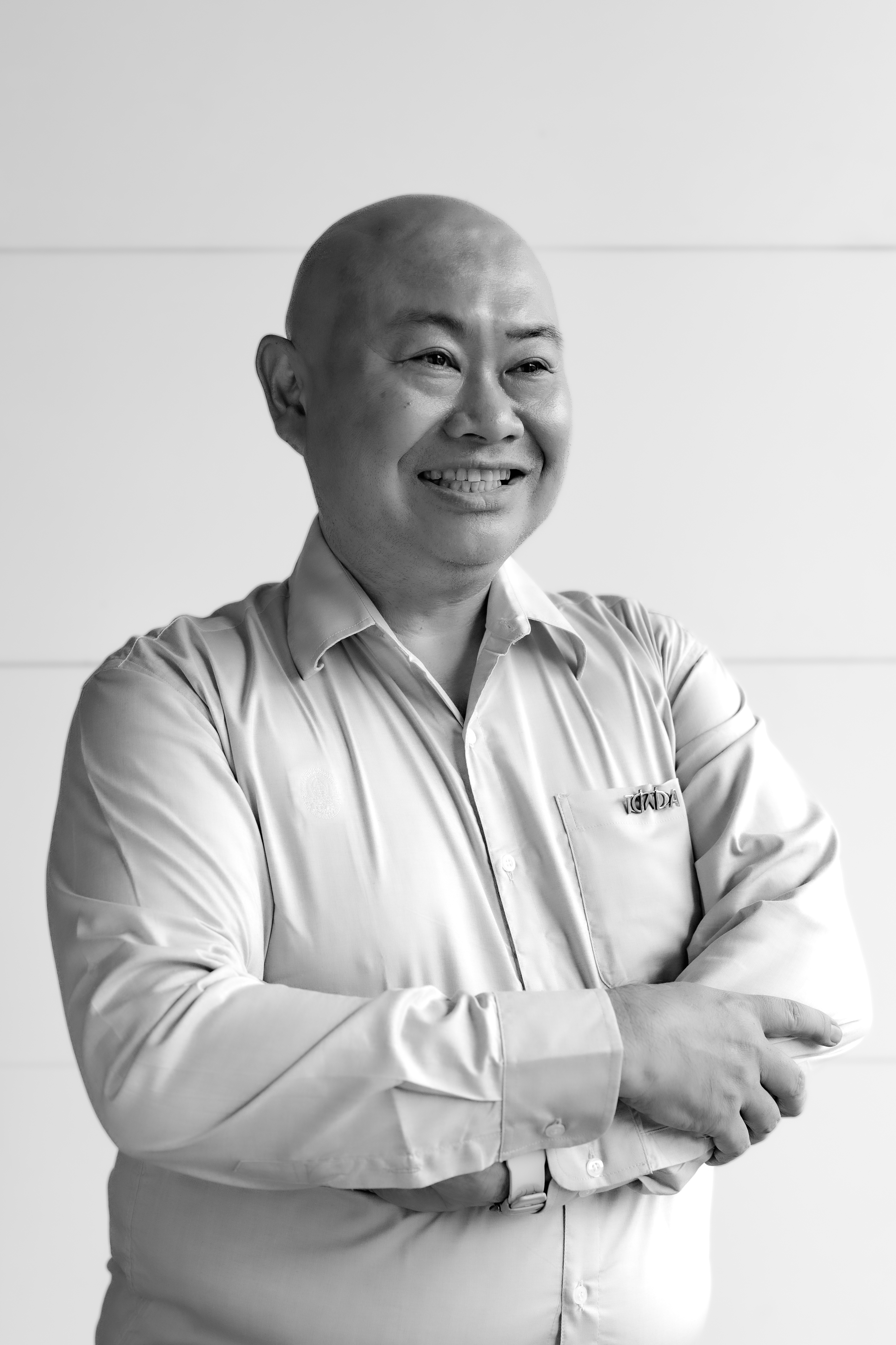 Assistant Professor Dr. Chainarong Ariyaprasert